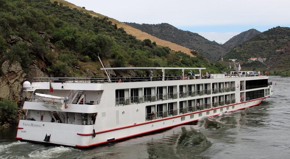 Longship Viking Hemming cruise ship (Douro River, Portugal)