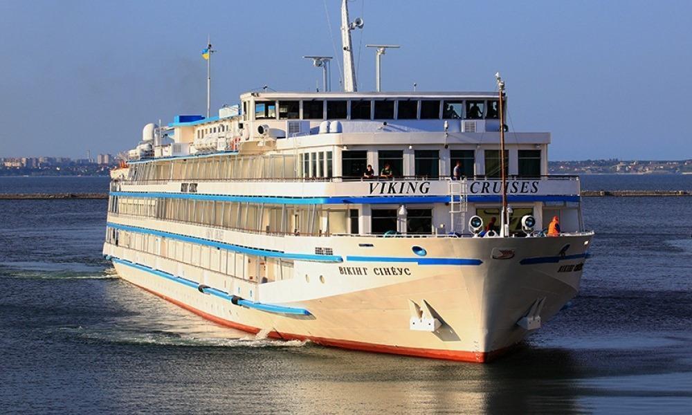 Viking Sineus cruise ship (Ukraine, Dnieper River)