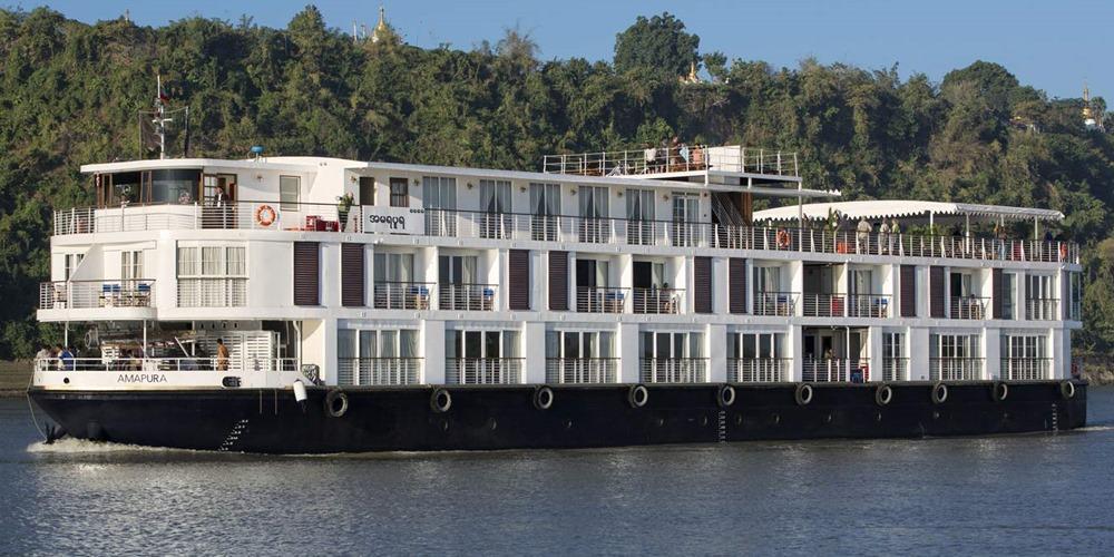 AmaPura cruise ship, Irrawaddy River, Myanmar