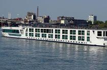 Scenic Jade cruise ship