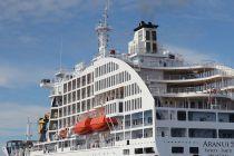 Aranui 5 ship (cargo cruise vessel)