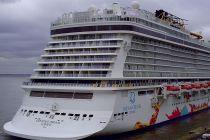 Resorts World Cruises' ship Genting Dream debuts in Surabaya (Indonesia)