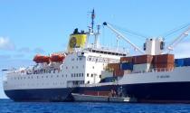 RMS St Helena cruise ship photo