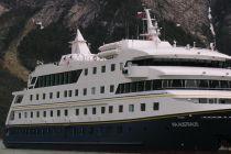 Lindblad National Geographic Endeavour 2 cruise ship (Via Australis)