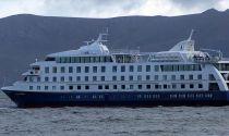 Lindblad National Geographic Endeavour 2 cruise ship (Via Australis)