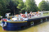 Bookings open for European Waterways’ Christmas Markets Cruises