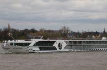 MS George Eliot river cruise ship (Riviera Travel)