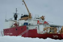 USCGC Healy icebreaker ship