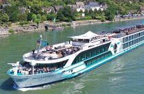 River cruise ship Anna Katharina damaged after collision with Danube lock in Vienna