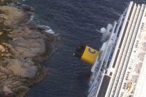 Costa Concordia ship capsized