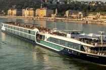 Avalon Waterways celebrates christening of Avalon Alegria on Douro River