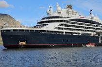 Le Commandant Charcot cruise ship (Ponant Icebreaker)