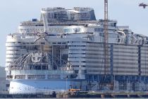 Wonder Of The Seas cruise ship construction