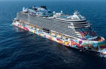 NCLH-Norwegian Cruise Line Holdings orders 8 new ships from Fincantieri