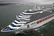 VIDEO: Carnival Splendor cruise ship crosses International Dateline while returning to homeport in Sydney (NSW Australia)