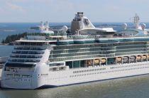 RCI-Royal Caribbean's ship Jewel of the Seas with Mediterranean cruises from Cyprus