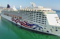 NCL Pride of America cruise ship