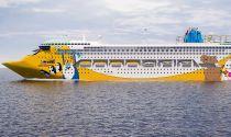 Cartoon Network cruise ship (Pacific Jewel)