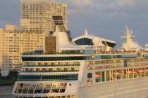 Enchantment Of The Seas cruise ship (Royal Caribbean)