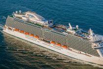 Royal Princess ship sailing into Auckland on inaugural cruise season in Australasia