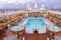 Seven Seas Voyager ship (swimming pool)