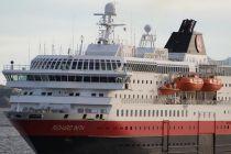 Hurtigruten's ms Richard With runs aground in Norway