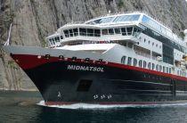 Hurtigruten's cruise ship Maud faces navigation issues in North Sea amid Pia Storm