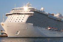 Regal Princess cruise ship