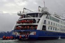 MV Stella Australis cruise ship