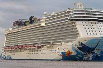 NCL's Norwegian Escape cruise ship collides into pier in Port Civitavecchia