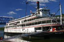 Delta Queen steamboat cruise ship