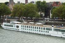 River Countess cruise ship (Uniworld)