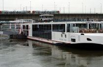 Viking Var Hits Danube River Lock in Germany